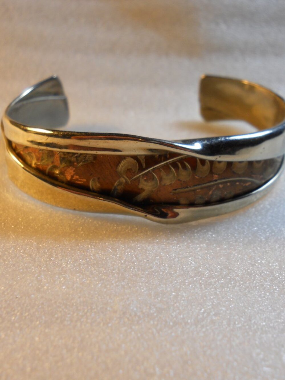 Overlapping Cuff Bracelet 1125